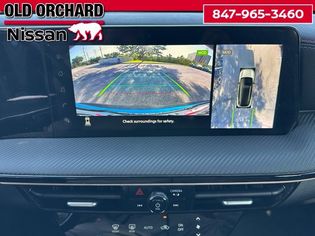 Used 2025 Nissan Kicks SR FWD image 16