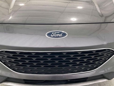 Used 2021 Ford Escape SEL image 27
