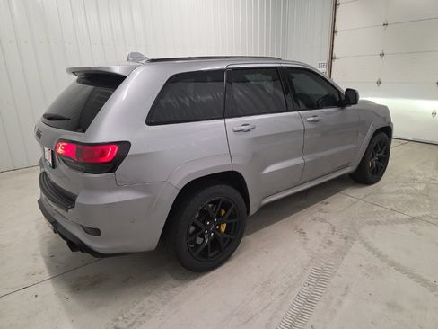Used 2020 Jeep Grand Cherokee Trackhawk AWD/4WD image 6