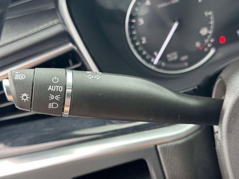 Used 2024 Cadillac XT5 Premium Luxury AWD/4WD image 19