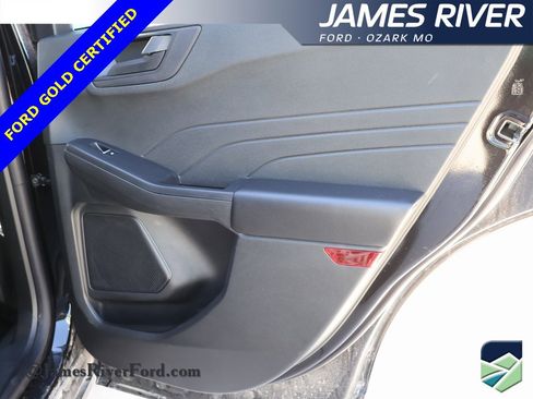 Certified 2025 Ford Escape Active image 11