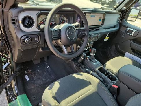 New 2026 Jeep Gladiator Sport image 13