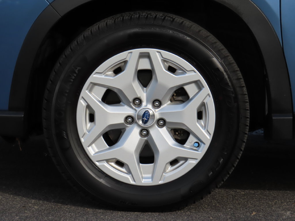 Used 2023 Subaru Forester AWD/4WD image 11
