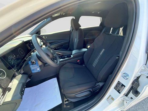 New 2026 Hyundai Elantra Sport image 15