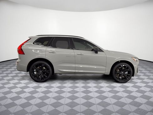 Used 2026 Volvo XC60 B5 Ultra w/ Climate Package AWD/4WD image 8