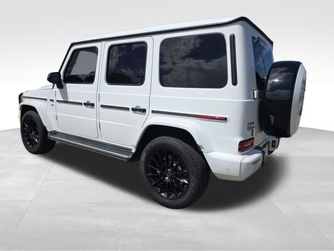 Used 2021 Mercedes-Benz G 550 image 3