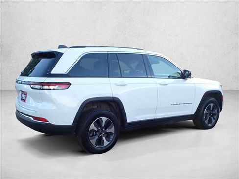 Used 2022 Jeep Grand Cherokee Limited 4xe AWD/4WD image 4