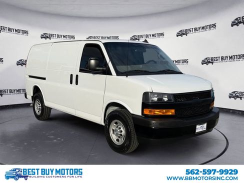 Used 2020 Chevrolet Express 2500 w/ Driver Convenience Package image 1