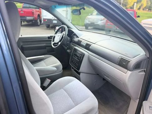 Used 2006 Ford Freestar SE FWD image 16