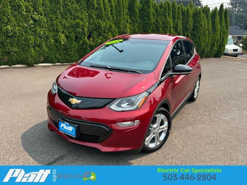Used 2018 Chevrolet Bolt LT FWD image 3