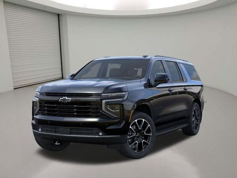 New 2026 Chevrolet Suburban RST w/ Comfort Package AWD/4WD image 6