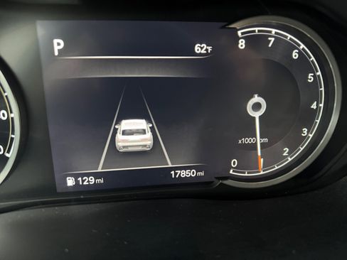 Used 2023 Genesis GV70 2.5T image 11