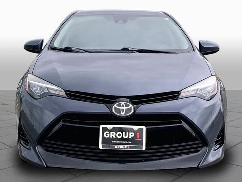 Used 2018 Toyota Corolla LE FWD image 4