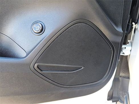 Certified 2023 Buick Envision Preferred w/ Sport Touring Package image 23