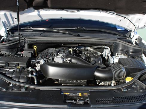 Used 2024 Dodge Durango GT image 24