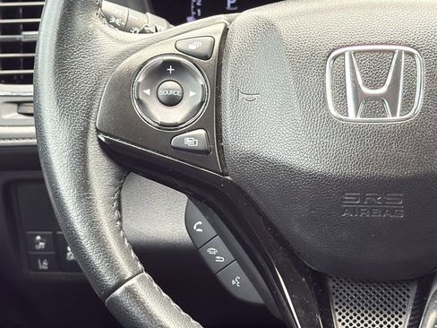 Used 2019 Honda HR-V EX-L image 22
