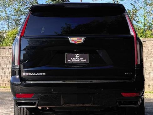 Used 2023 Cadillac Escalade ESV Sport w/ Touring Package AWD/4WD image 52