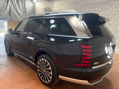 New 2027 Hyundai Palisade Calligraphy FWD image 5
