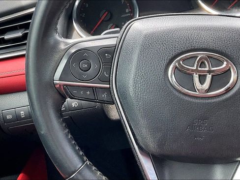 Used 2020 Toyota Camry XSE w/ Navigation Package FWD image 15