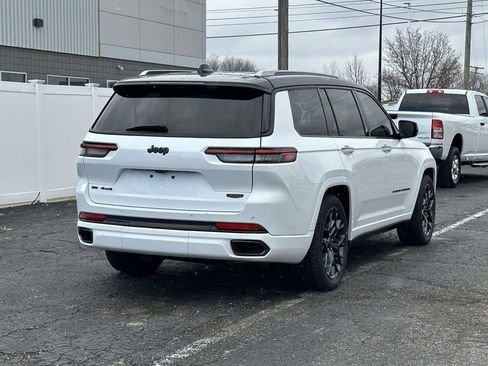 Certified 2023 Jeep Grand Cherokee L Summit w/ High Altitude Package AWD/4WD image 4