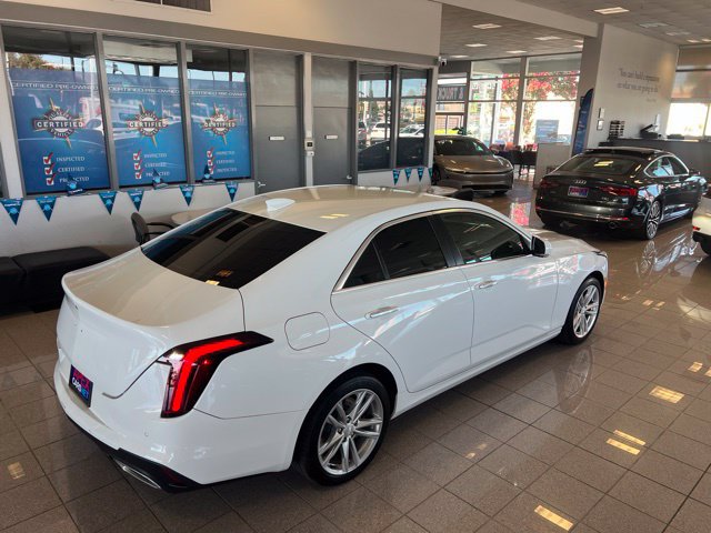 Used 2022 Cadillac CT4 Luxury RWD image 5