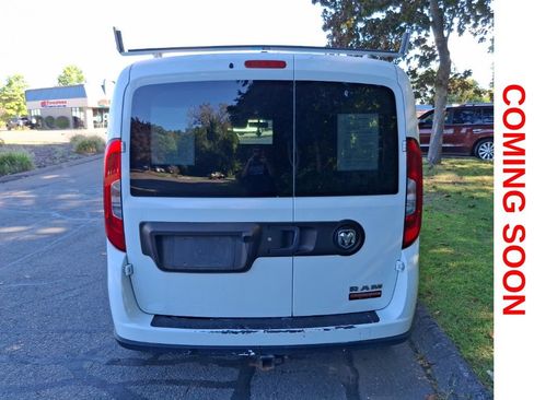 Used 2015 RAM ProMaster City Tradesman SLT FWD image 7
