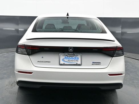 Used 2023 Honda Accord Sport image 6