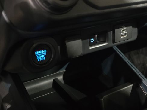 New 2026 Ford Maverick Lobo AWD/4WD image 30