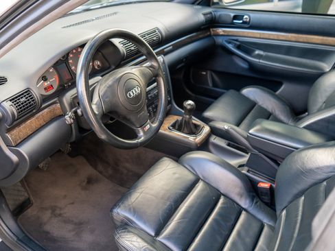 Used 2002 Audi S4 Sedan image 9