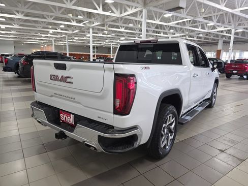 Used 2025 GMC Sierra 1500 SLT w/ SLT Premium Plus Package AWD/4WD image 5