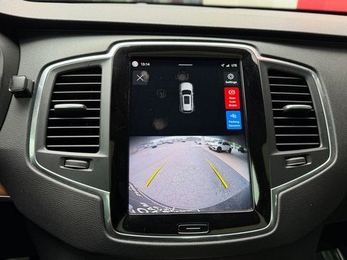 Used 2023 Volvo XC90 T8 Core w/ Protection Package Premier AWD/4WD image 22