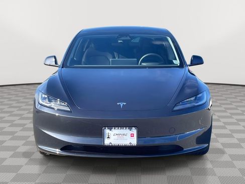 Used 2024 Tesla Model 3 Standard Range image 2