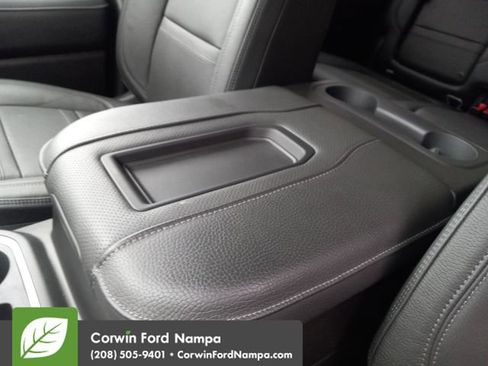 Used 2022 GMC Sierra 3500 Denali w/ Denali Ultimate Package image 18