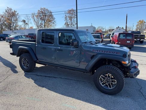 New 2026 Jeep Gladiator Mojave AWD/4WD image 5