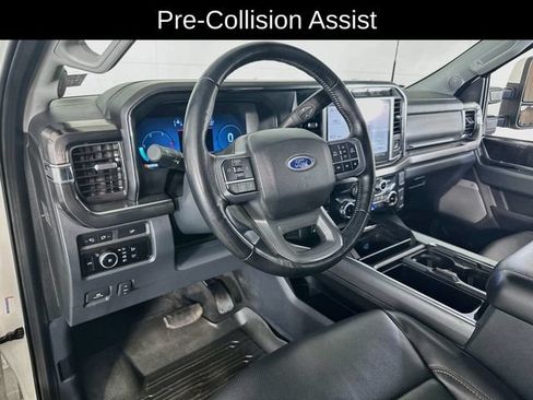 Used 2023 Ford F350 Lariat w/ Sport Appearance Package AWD/4WD image 29