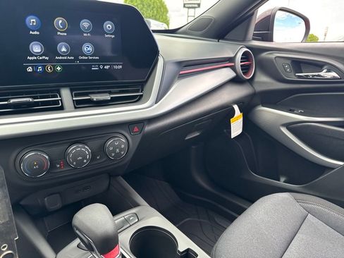 New 2026 Chevrolet Trax RS image 20