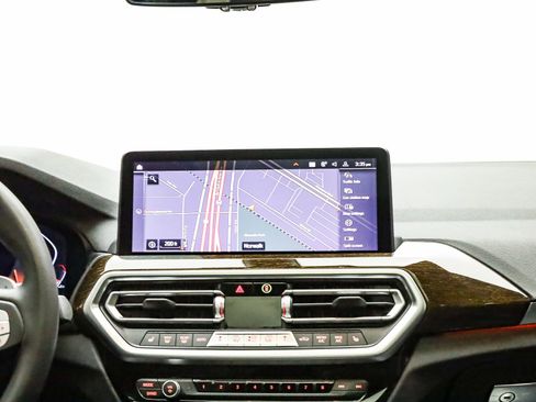 Certified 2023 BMW X4 xDrive30i w/ Convenience Package image 15