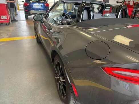 Used 2024 MAZDA MX-5 Miata Grand Touring w/ Weather Package image 3