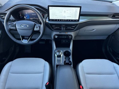 New 2025 Ford Escape SE FWD image 12