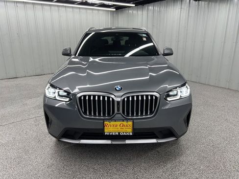 Used 2023 BMW X3 sDrive30i w/ Premium Package image 2
