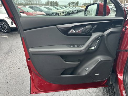 Certified 2024 Chevrolet Blazer RS w/ Driver Confidence II Package image 11