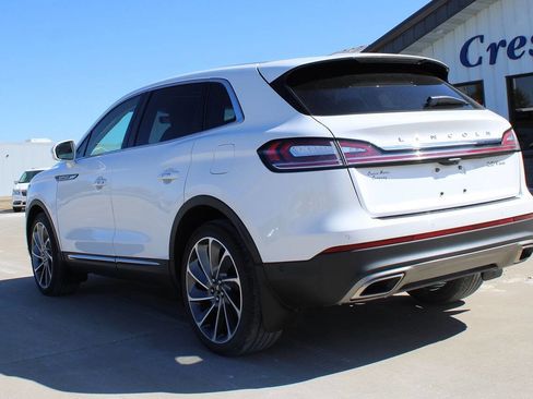 Used 2020 Lincoln Nautilus Reserve w/ Equipment Group 201A image 7