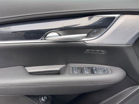 Used 2025 Cadillac XT5 Premium Luxury w/ Technology Package image 14
