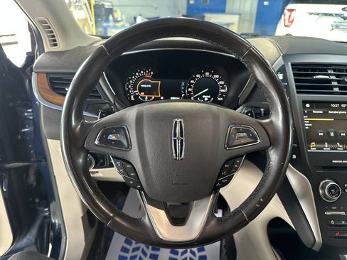 Used 2017 Lincoln MKC Select w/ Select Plus Package image 22