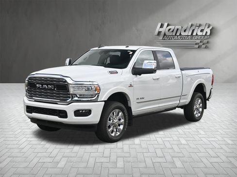 Used 2024 RAM 2500 Limited AWD/4WD image 5
