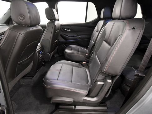 Used 2023 Chevrolet Traverse RS AWD/4WD image 15