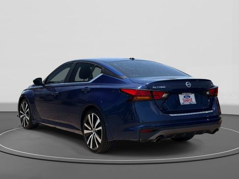 Used 2021 Nissan Altima 2.5 SR FWD image 7