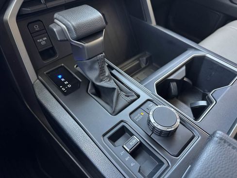 Used 2024 Toyota Tundra SR5 w/ SR5 Premium Package AWD/4WD image 17