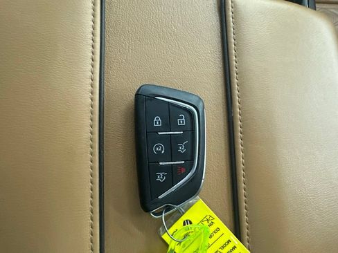 Certified 2023 Cadillac Escalade Sport AWD/4WD image 40