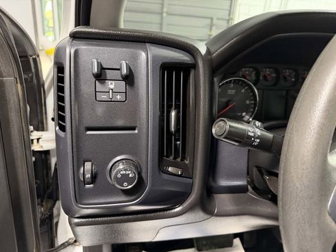 Used 2015 Chevrolet Silverado 3500 W/T w/ Snow Plow Prep Package image 12